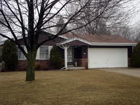 3256 Graydon Ave., East Troy, WI 53120