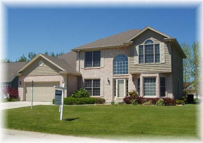 924 Silent Sunday Ct, Caledonia, WI 53402