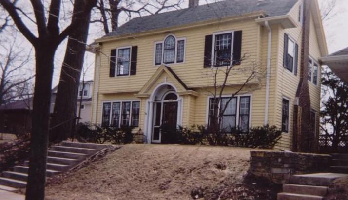 6321 Cedar, Wauwatosa, WI 53213