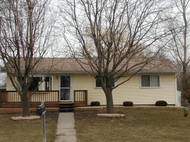 819 N Water St., Watertown, WI 53098
