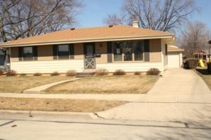 2918 Brentwood Dr., Racine, WI 53403