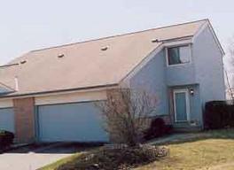 7335 S King Arthur's Ct., Oak Creek, WI 53154