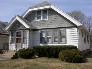 2157 N 66th St., Wauwatosa, WI 53213