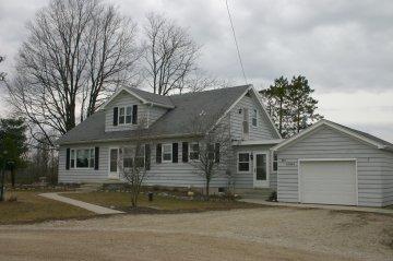 39664 W Cth Cw, Oconomowoc, WI 53036