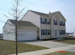 1321 Garfield Ln, Hartford, WI 53027