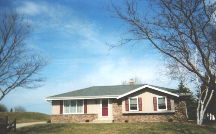 410 E Marquette Ave., Oak Creek, WI 53154