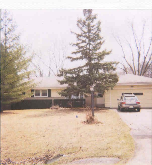 15613 W Riviera Dr, New Berlin, WI 53151