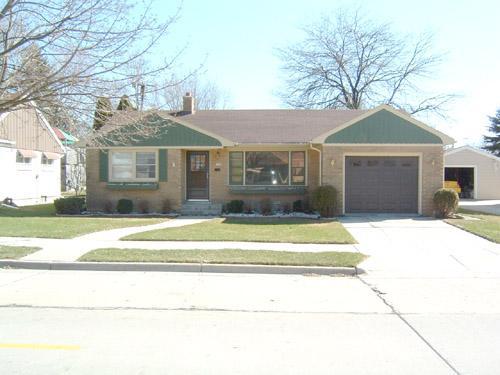 1621 Mead Ave, Sheboygan, WI 53081