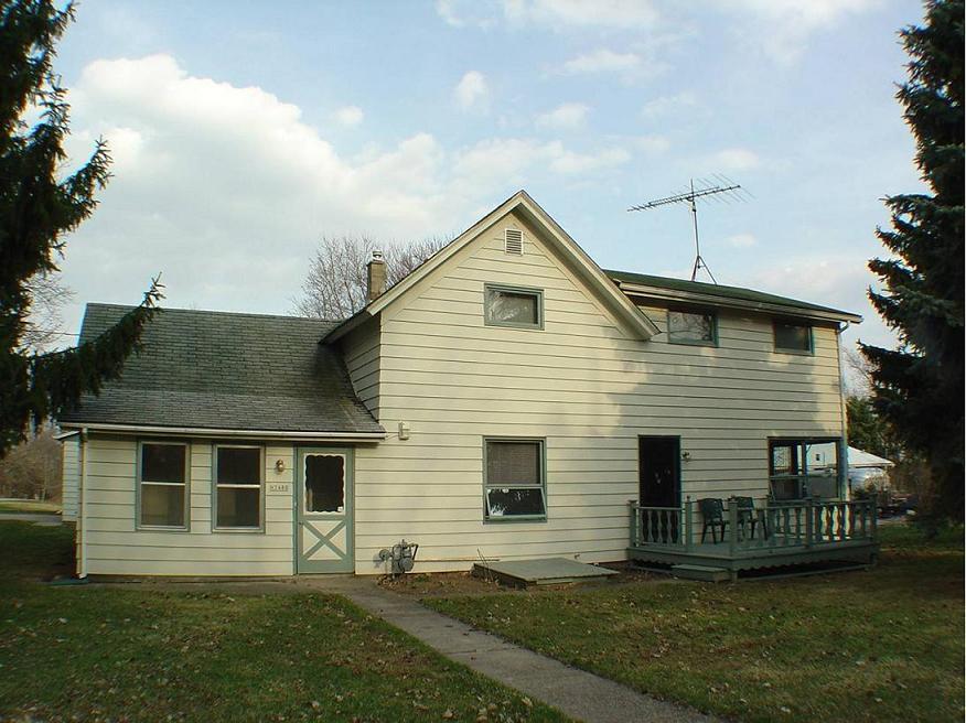 N2480 Main St., Sharon, WI 53114