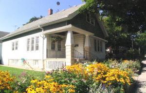 153 E Montana, Milwaukee, WI 53207