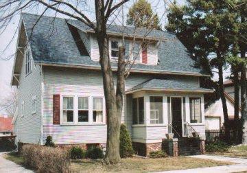 1012 Bell Ave., Sheboygan, WI 53083