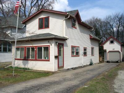 638 E Grove St., Oconomowoc, WI 53066