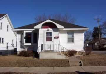 2327 Ferry St., La Crosse, WI 54601