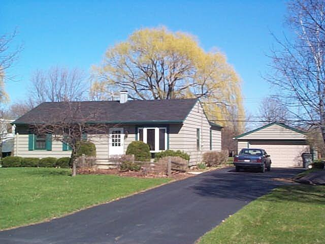 7424 S Quincy Ave., Oak Creek, WI 53154