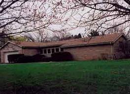 4507 W Hiawatha Dr., Mequon, WI 53092