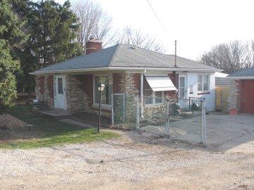 7720 N 107th St., Milwaukee, WI 53224