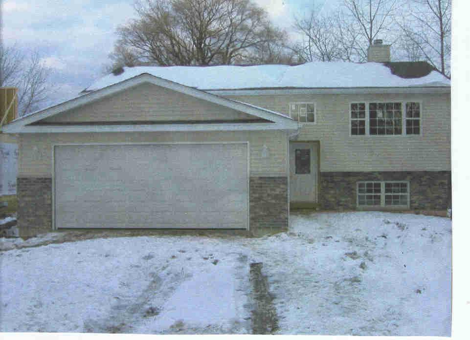 26837 103rd Pl., Salem, WI 53179