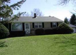 1033 E Manitowoc Ave., Oak Creek, WI 53154