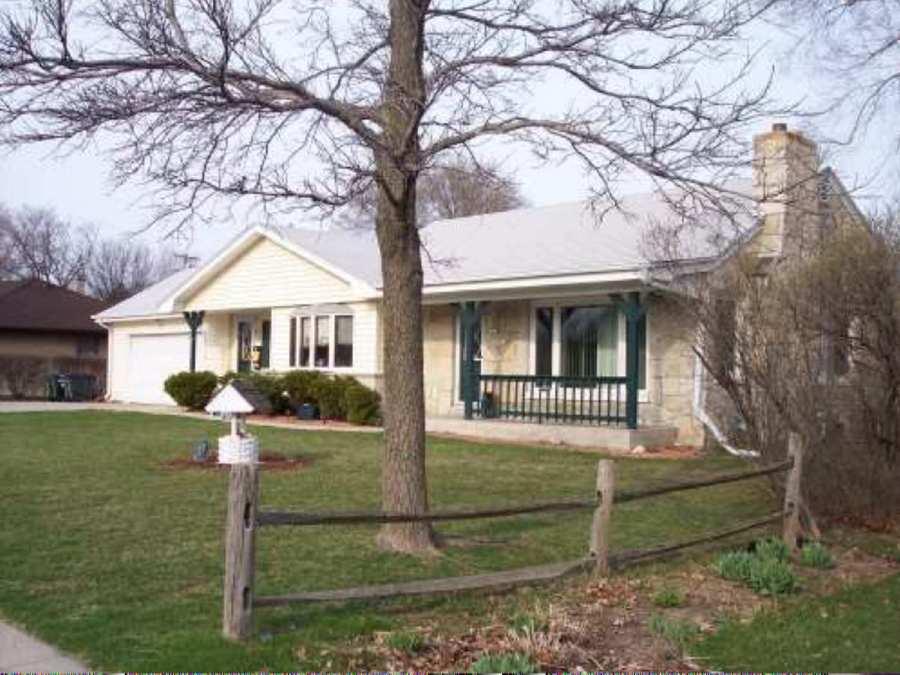 3300 N Mayfair Rd., Wauwatosa, WI 53222