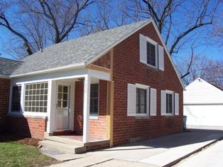 5039 N Bay Ridge, Whitefish Bay, WI 53217