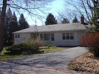 1311 W Fairview Rd., Bloomfield, WI 53128