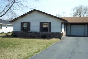 701 E Clay St. #D-2, Whitewater, WI 53190