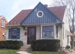 2644 N 67th St, Wauwatosa, WI 53213