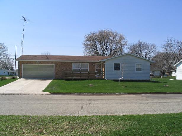 902 Sand St., Watertown, WI 53098