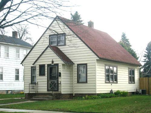 2537 N 8th St., Sheboygan, WI 53083