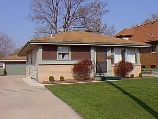 [Address Hidden by Seller], Milwaukee, WI 53228