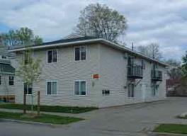 821 S 5th Ave., La Crosse, WI 54601