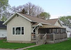 162 Caledonia St., La Crosse, WI 54603