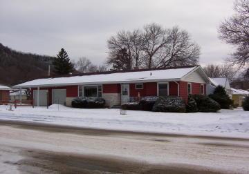 2902 Farnam St., La Crosse, WI 54601