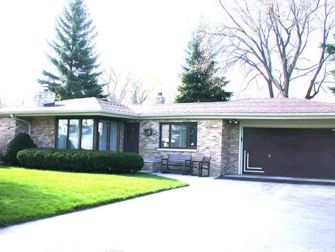 4245 W Woodale, Brown Deer, WI 53209