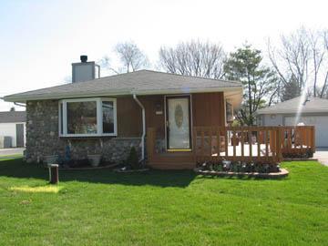 1716 S 168th St., New Berlin, WI 53151