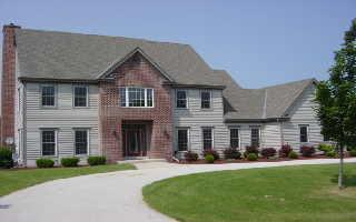 4344 W Madero Dr, Mequon, WI 53092