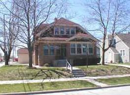 2010 S 9, Sheboygan, WI 53081