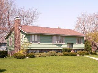 3810 Cardinal Ct, Mount Pleasant, WI 53405