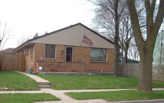 4965 N 90th St, Milwaukee, WI 53225