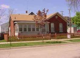 1302 S 8th, La Crosse, WI 54601