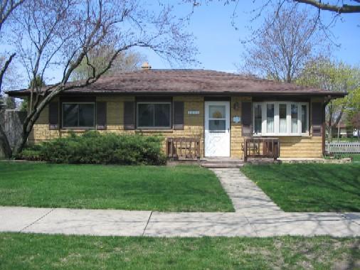 8800 Coventry Dr., Sturtevant, WI 53177