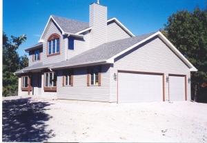 3559 115th St, Pleasant Prairie, WI 53158
