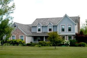 11621 N Lafayette Pl., Mequon, WI 53092