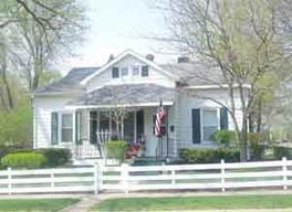831 Monroe, Onalaska, WI 54650