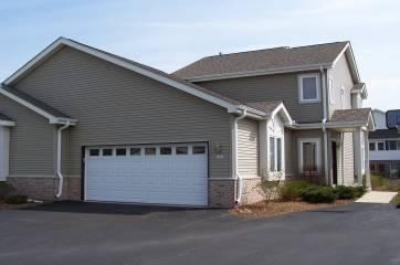 4669 S Forest Point, New Berlin, WI 53151
