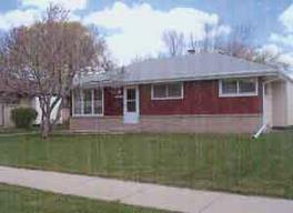 N89W15212 Cleveland Ave., Menomonee Falls, WI 53051