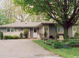 4946 Regal Ct, Racine, WI 53406