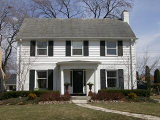 2544 Pasadena Blvd., Wauwatosa, WI 53226