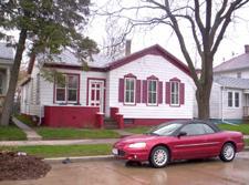 1037 Park Ave., Racine, WI 53403