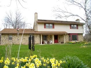 10848 N Pebble Ln., Mequon, WI 53092